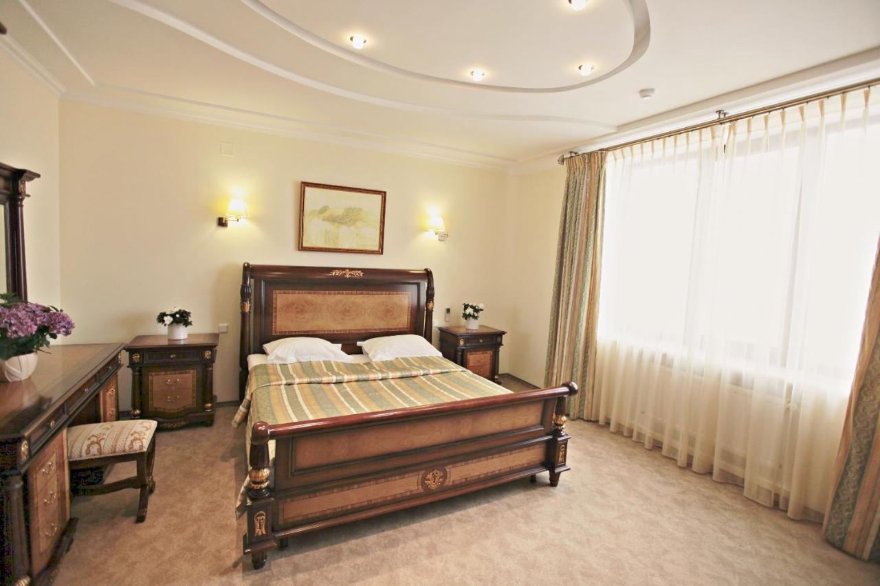 Гранде Петтине Hotel Odesa Exterior photo